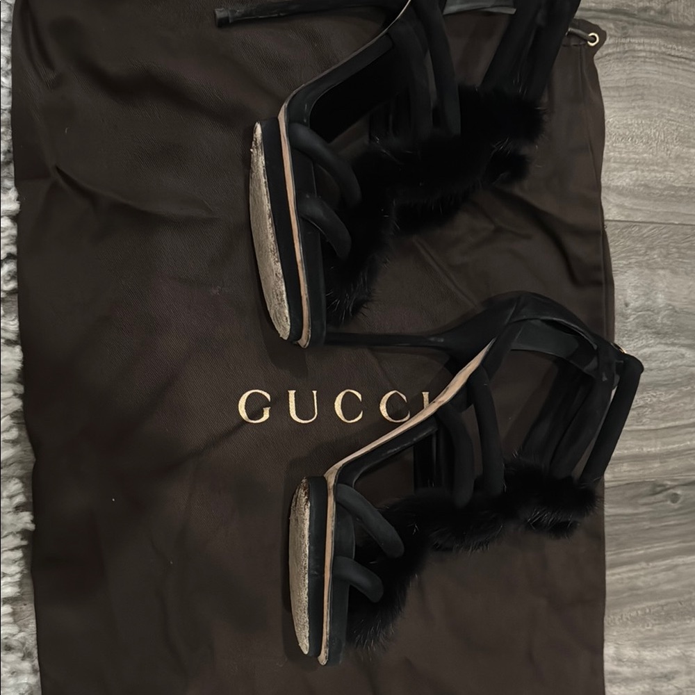 Gucci Black Fur Women's Sandals - Picture 8 of 8